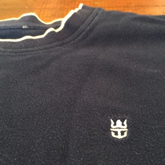 Blue Royal Caribbean cruises tee - Picture 2 of 3